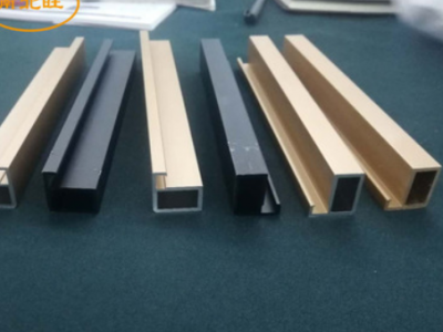 全鋁家居型材衣柜櫥柜酒柜浴室柜鞋柜通用型材簡易衣櫥高檔款批發(fā)