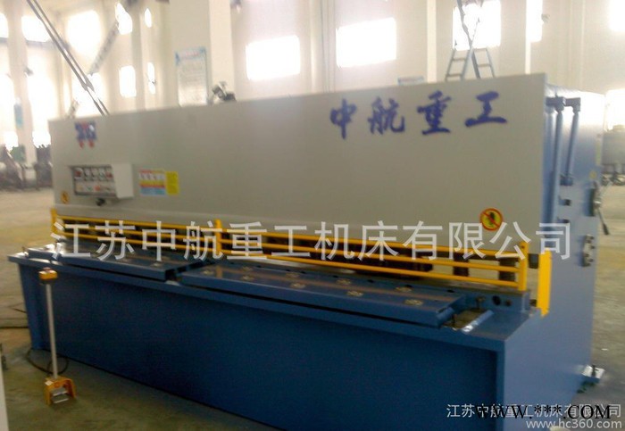 專業(yè)生產(chǎn) 型號(hào) 液壓擺式剪板機(jī) 鋼板焊接結(jié)構(gòu) 可定制