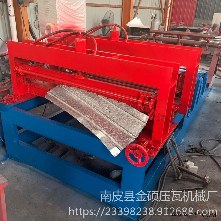 電地暖管機(jī) 鋁板地暖管機(jī)器 全自動(dòng)地暖管機(jī)器 服務(wù)有保障 金碩