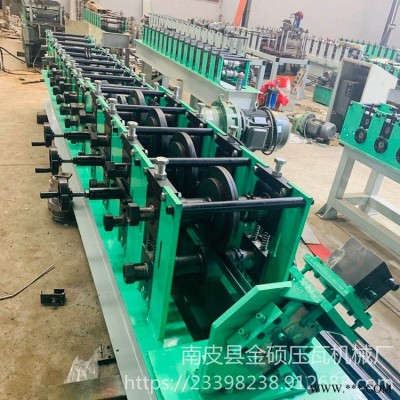 金碩壓瓦機(jī)供應(yīng) U型槽機(jī)器 鋁板地槽機(jī)器 鋁型材U型槽機(jī) 常年配備現(xiàn)貨
