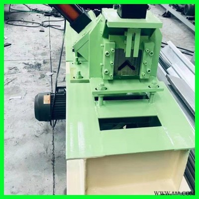 不銹鋼角鐵壓瓦機(jī) 金碩壓瓦機(jī) 角鐵機(jī)器 鋁板三角鐵機(jī)